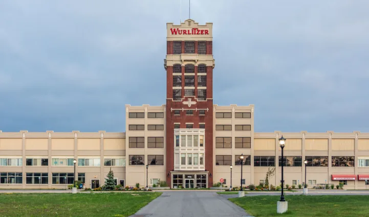 How a Barrel Organ Factory on Niagara Falls Boulevard Became the Sound of America