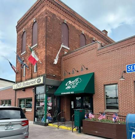 Chef's: The 12-Year-Old Dishwasher Who Bought the Restaurant and Built a Buffalo Legend