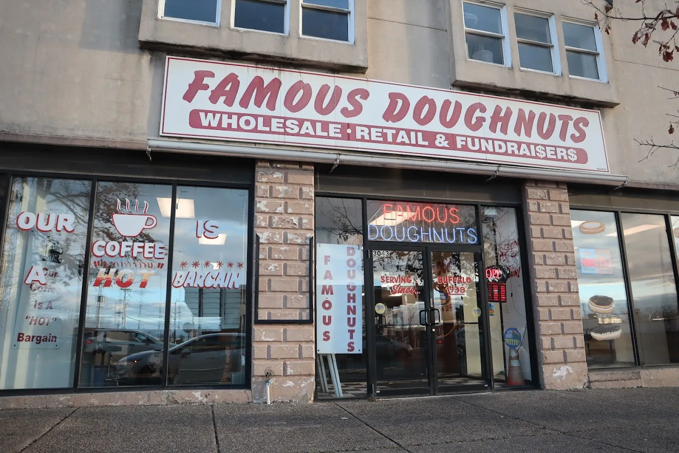 Famous Doughnuts Was Gone After More Than 80 Years, Then Two Young Guys Bought It and Kept Every Recipe